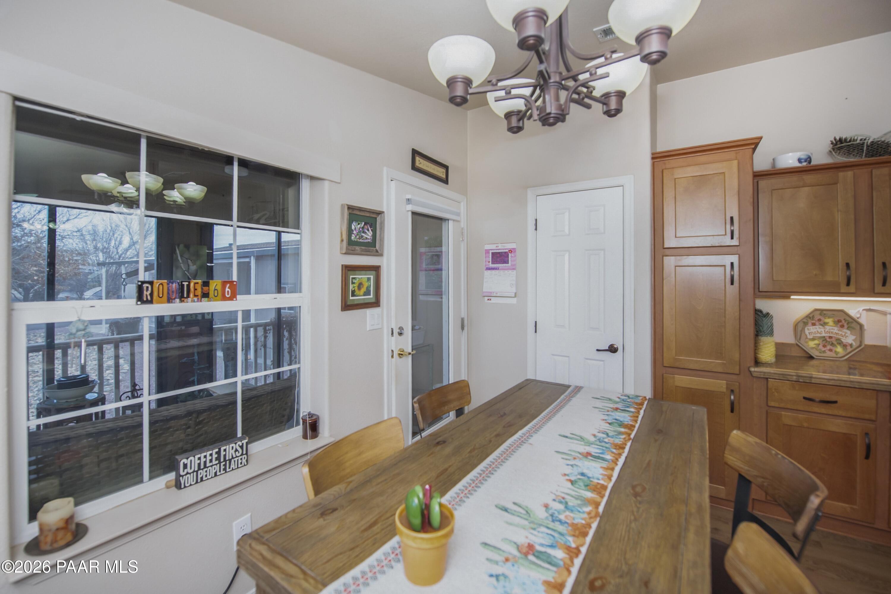 11250 East State Rte 69, Unit 2231 Prescott Valley, AZ 86314 - Photo 11 of 37 Dining Area