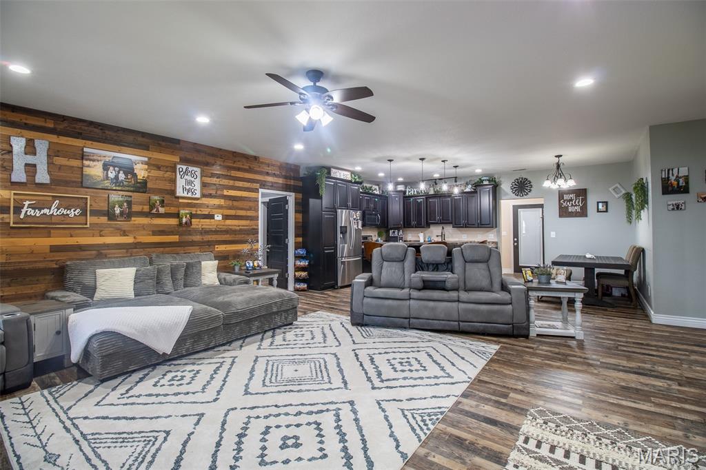 10076 Puckett Road Potosi, MO 63664 - Photo 7 of 34