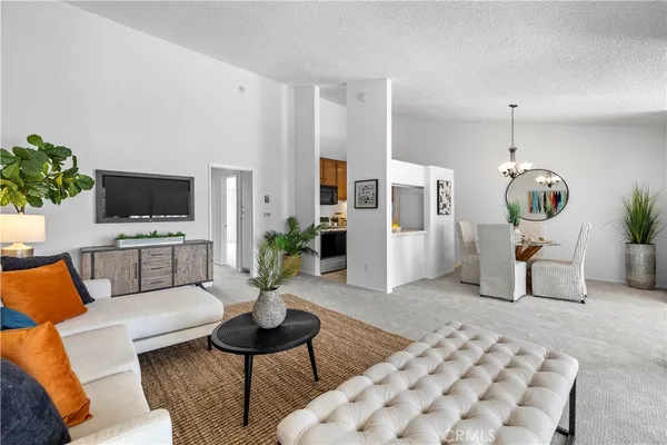 $639,000 | 902 Camino Real, Unit 207, Redondo Beach, CA 90277