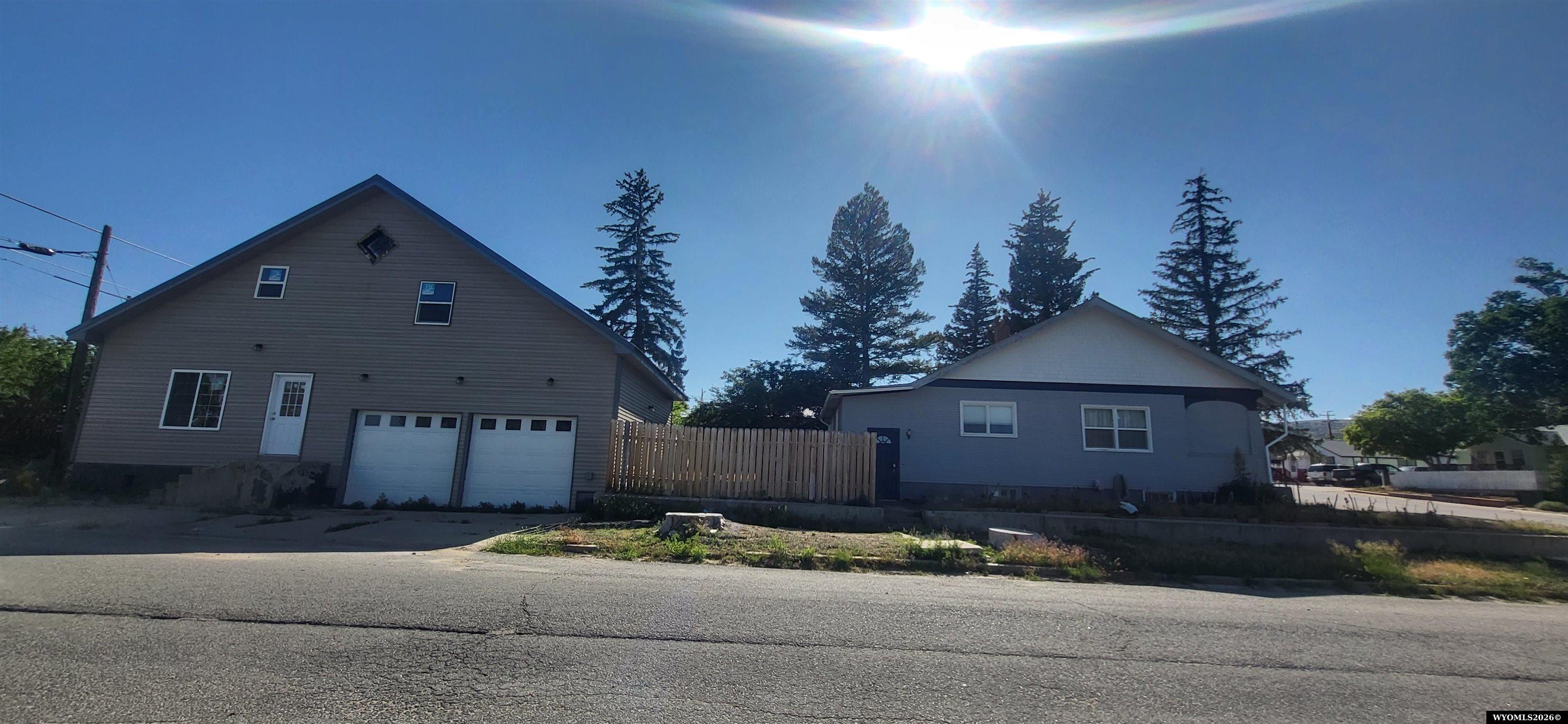 222 East Maple Street Rawlins, WY 82301 - Photo 2 of 20