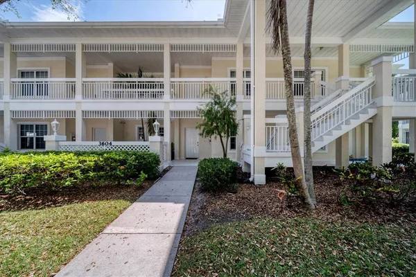 $4,200 | 3604 54th Drive West, Unit 102, Bradenton, FL 34210