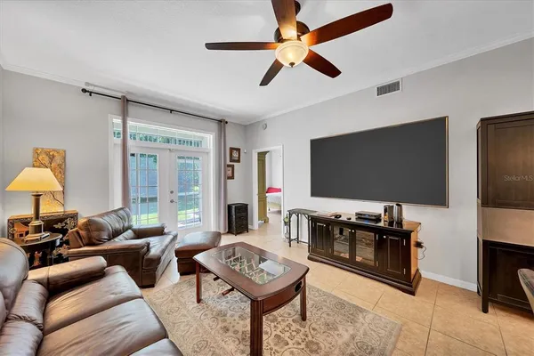 $4,200 | 3604 54th Drive West, Unit 102, Bradenton, FL 34210