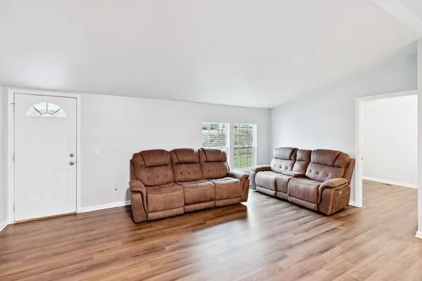 $269,900 | 148 North Poole Street, Ashland City, TN 37015