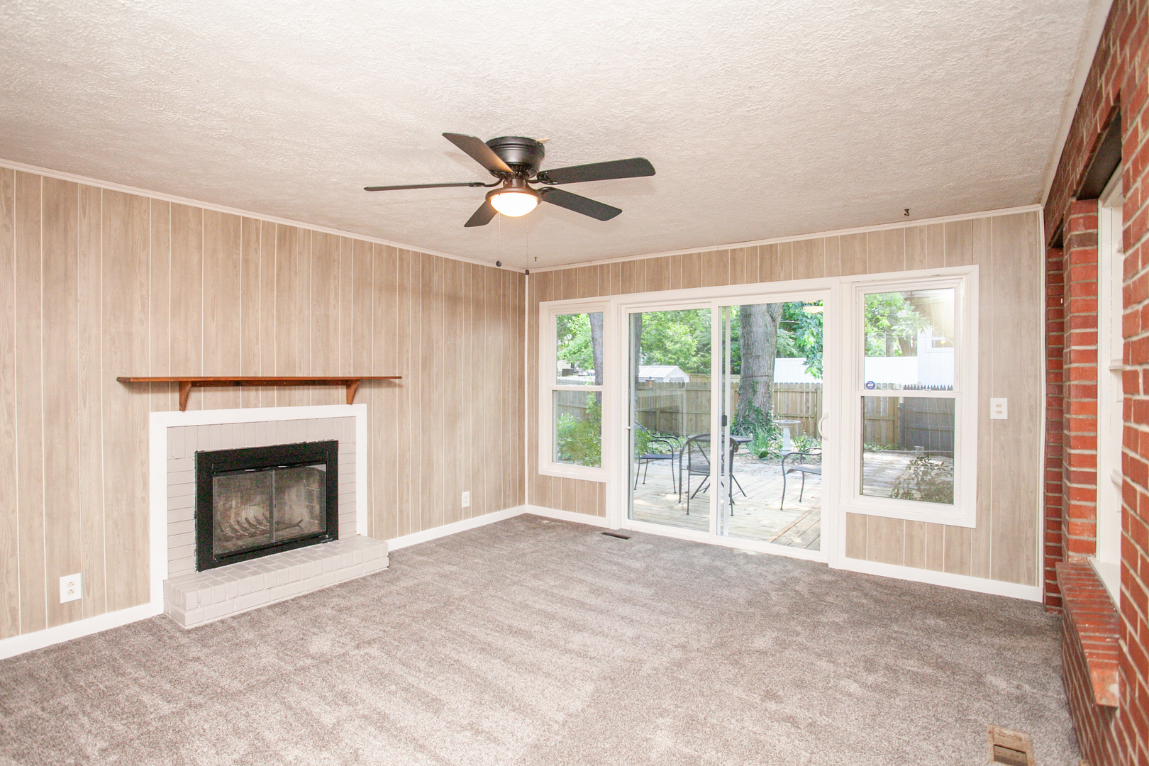 9 Riser Avenue Bloomington, IL 61701 - Photo 15 of 45