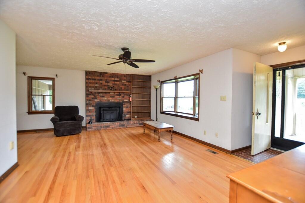 841 Sugar Creek Road Southeast Cleveland, TN 37323 - Photo 4 of 18 4