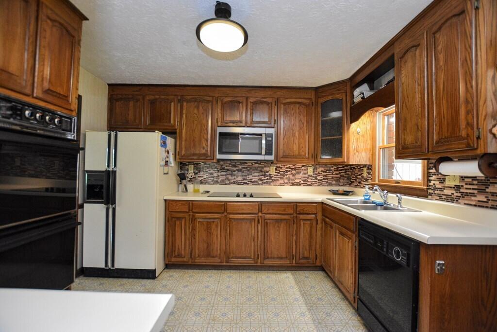 841 Sugar Creek Road Southeast Cleveland, TN 37323 - Photo 5 of 18 5