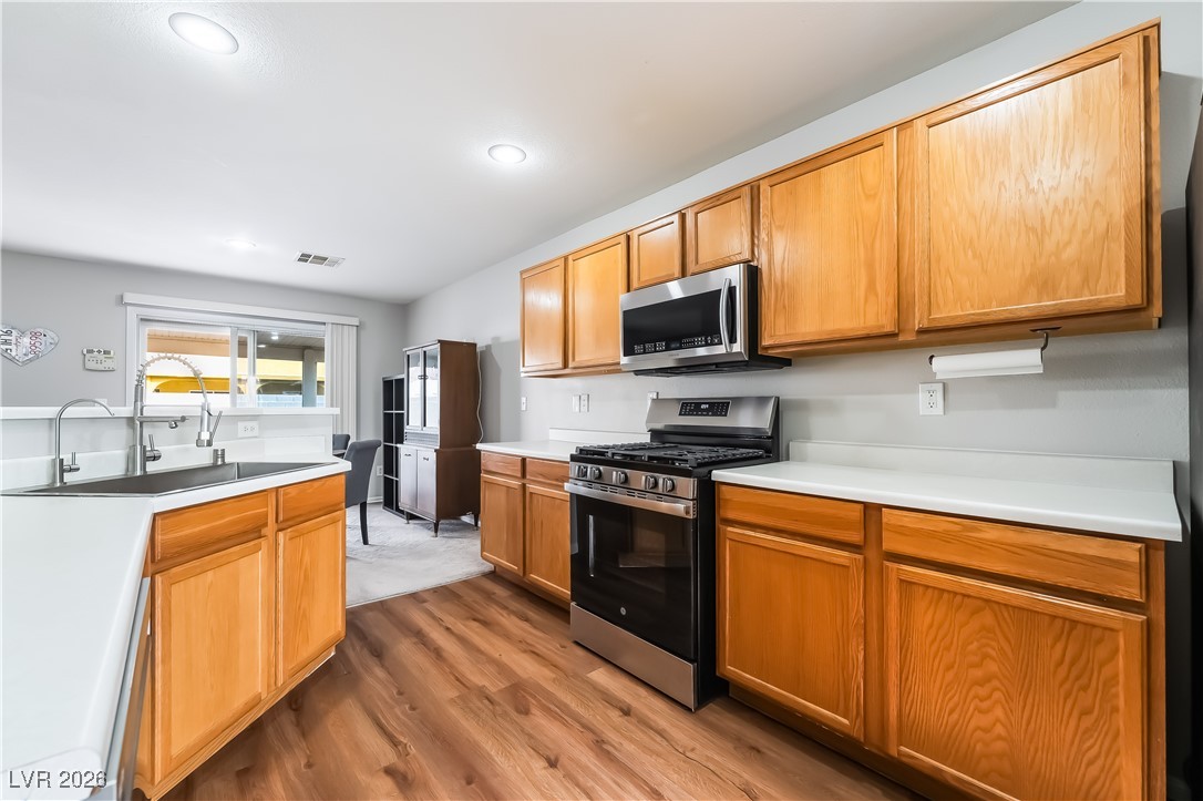 700 Red Bark Lane Henderson, NV 89011 - Photo 10 of 58