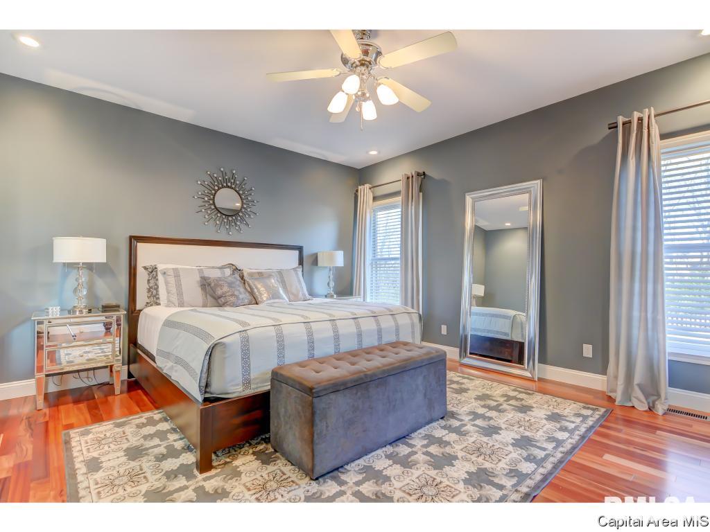 325 Brookside Lane Chatham, IL 62629 - Photo 12 of 27 Gallery Image 12