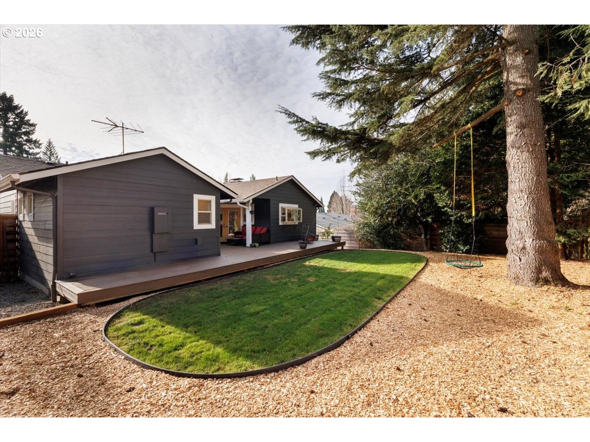 13165 Northwest Overton Street Portland, OR 97229 - Photo 31 of 38 Backyard