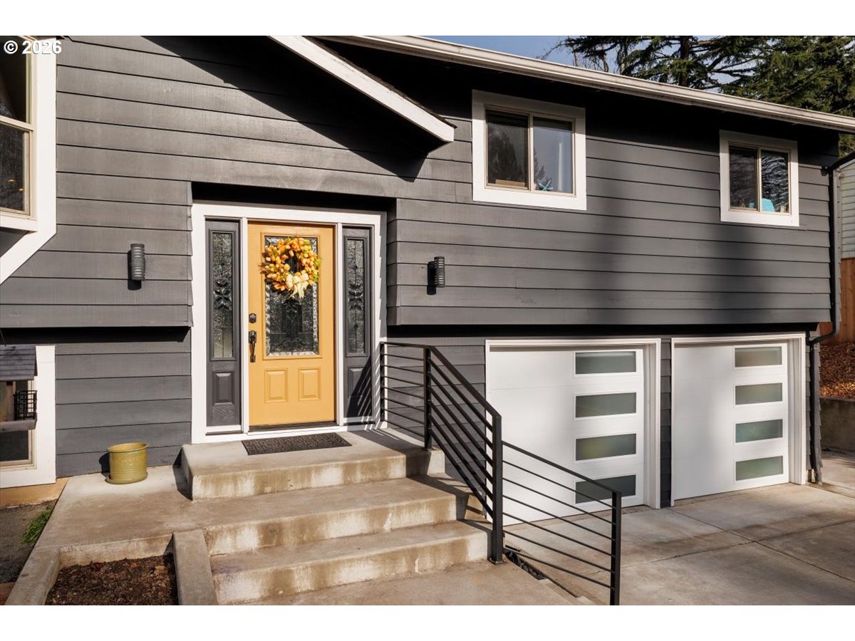 13165 Northwest Overton Street Portland, OR 97229 - Photo 4 of 38 Exterior