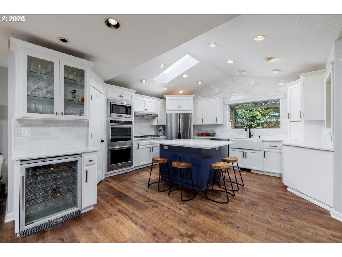 13165 Northwest Overton Street Portland, OR 97229 - Photo 6 of 38 Kitchen