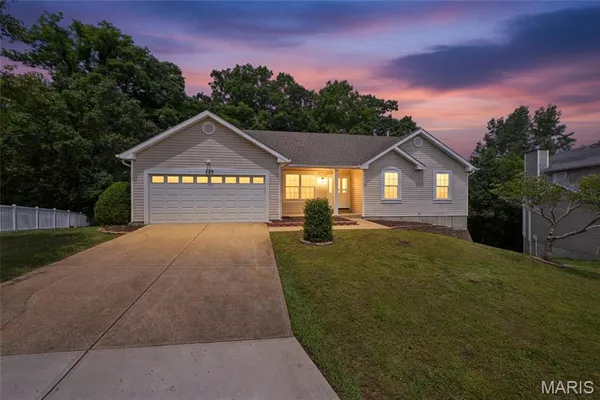 $322,000 | 129 Blue Spruce Court, Barnhart, MO 63012