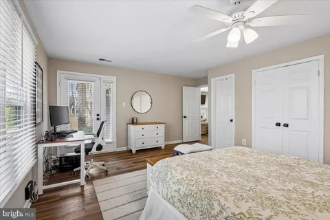 $3,200 | 5715 Balsam Grove Court, North Bethesda, MD 20852