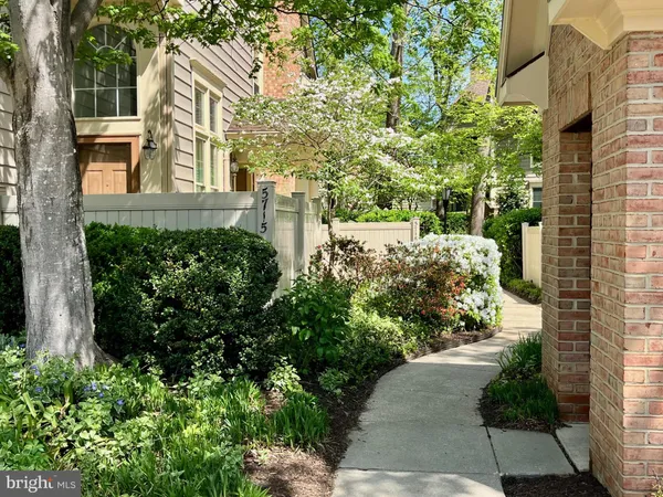 $3,200 | 5715 Balsam Grove Court, North Bethesda, MD 20852