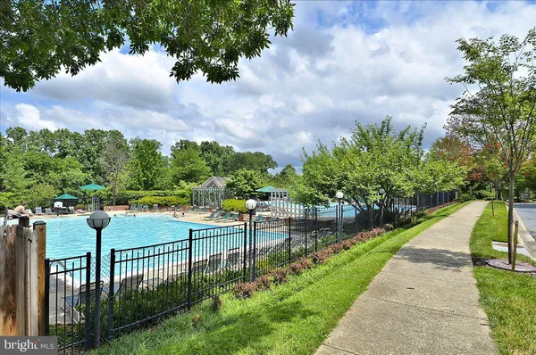 $3,200 | 5715 Balsam Grove Court, North Bethesda, MD 20852