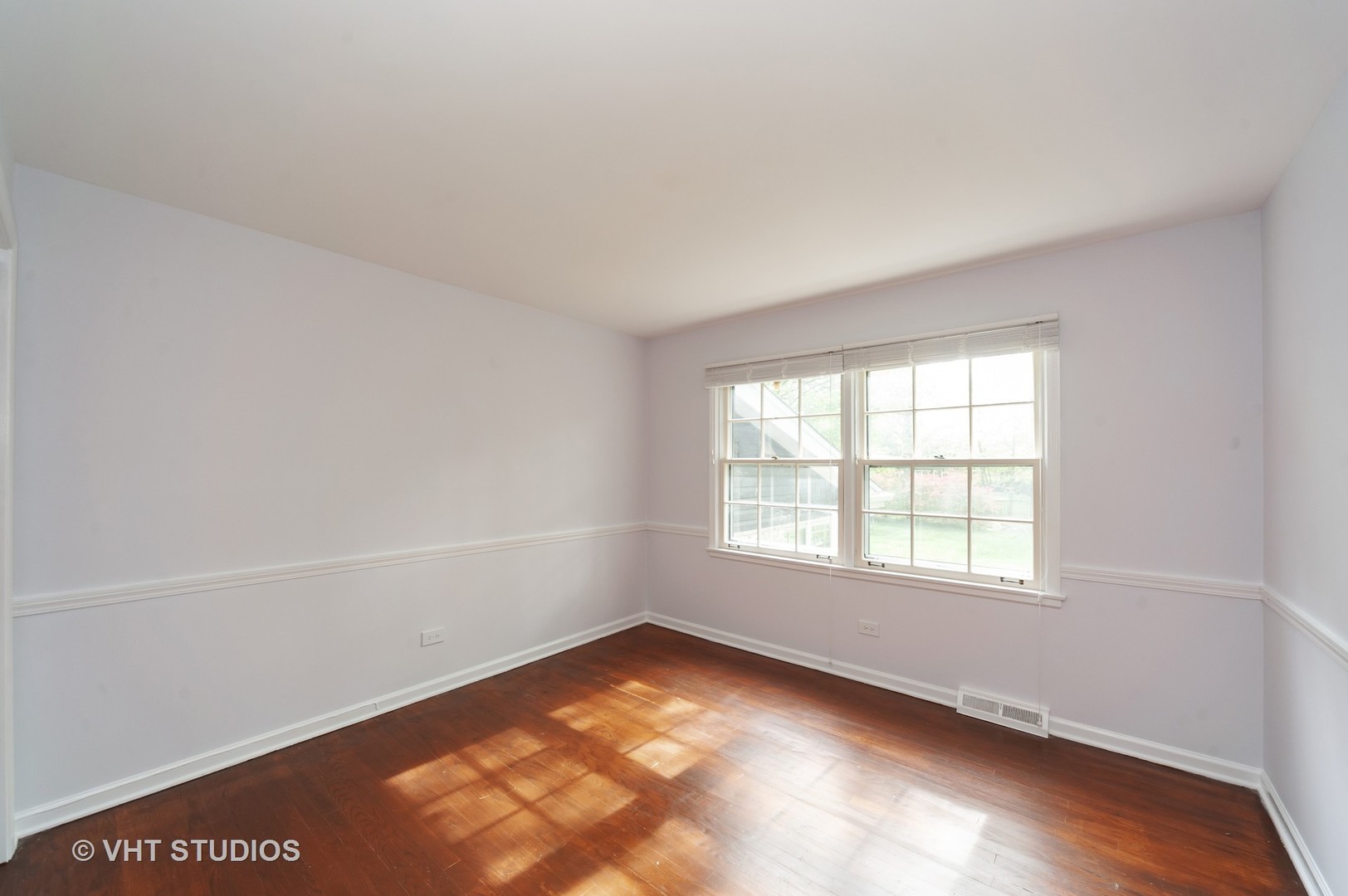 2813 Shannon Road Northbrook, IL 60062 - Photo 12 of 23