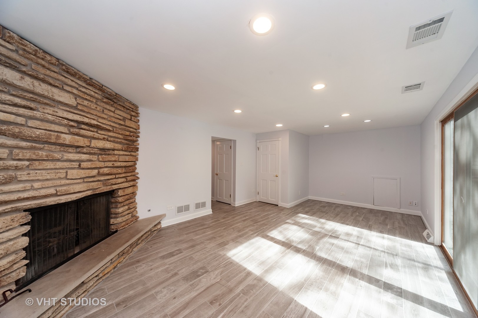 2813 Shannon Road Northbrook, IL 60062 - Photo 15 of 23