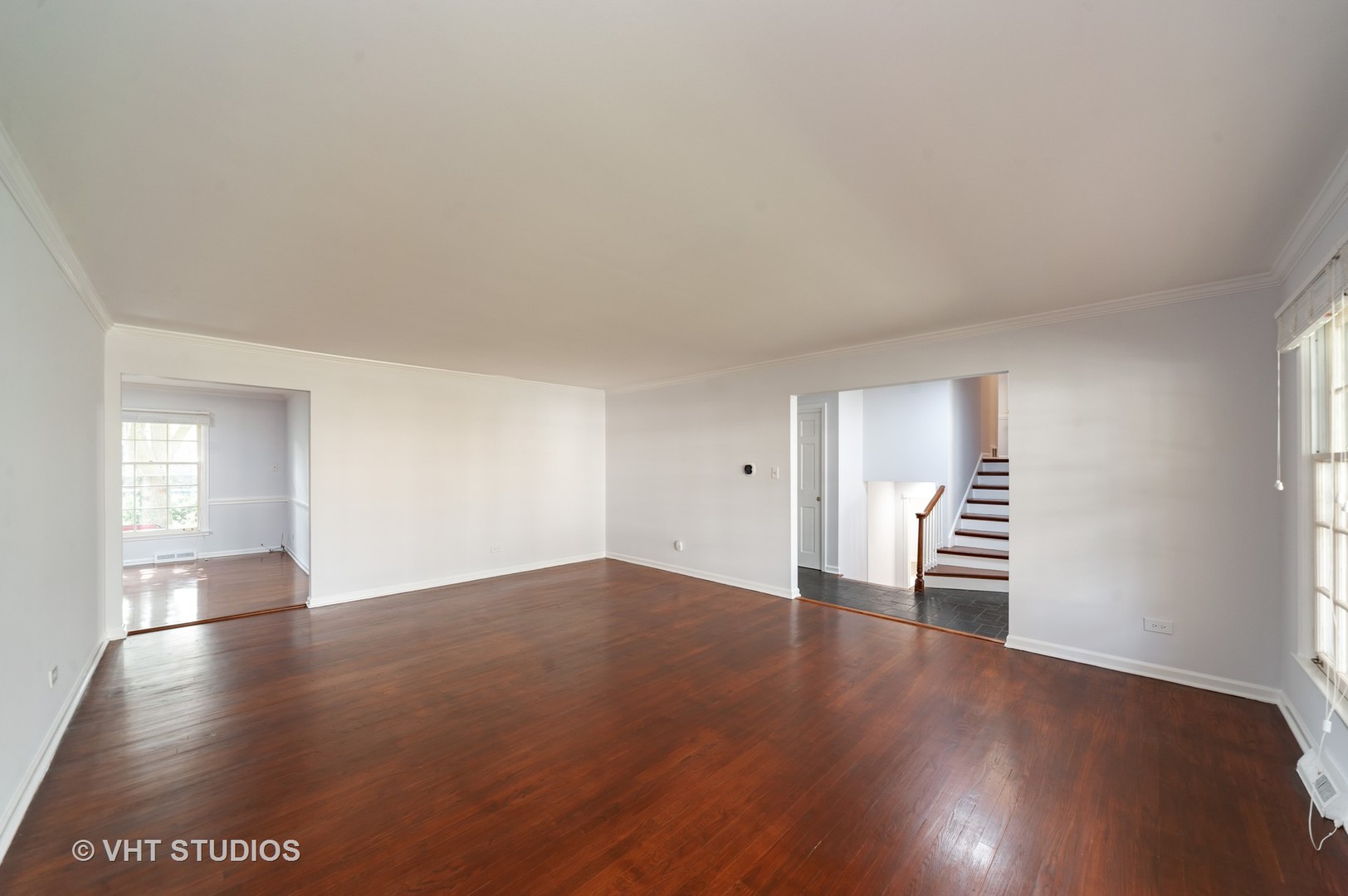 2813 Shannon Road Northbrook, IL 60062 - Photo 4 of 23
