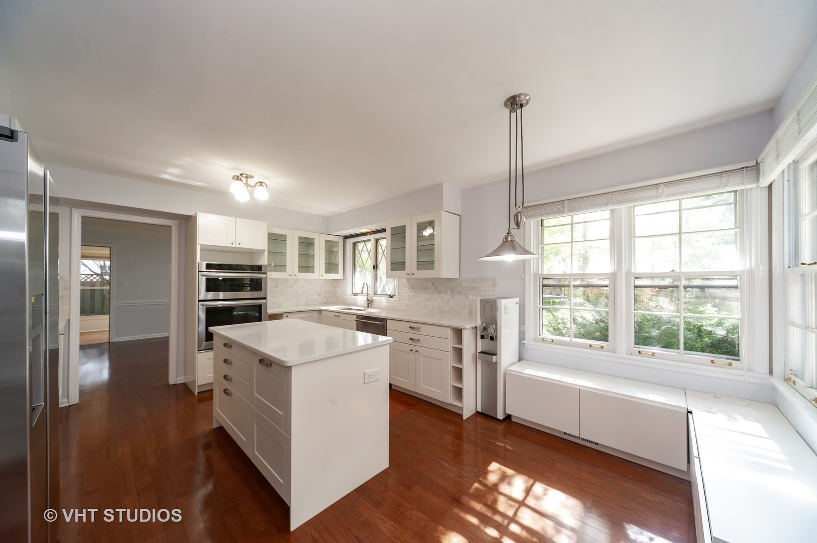 2813 Shannon Road Northbrook, IL 60062 - Photo 6 of 23