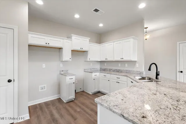 $319,900 | 6502 Benjamin Cove, Walls, MS 38680