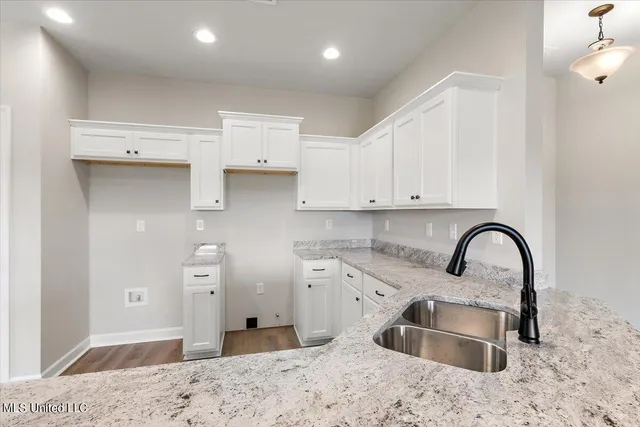 $319,900 | 6502 Benjamin Cove, Walls, MS 38680