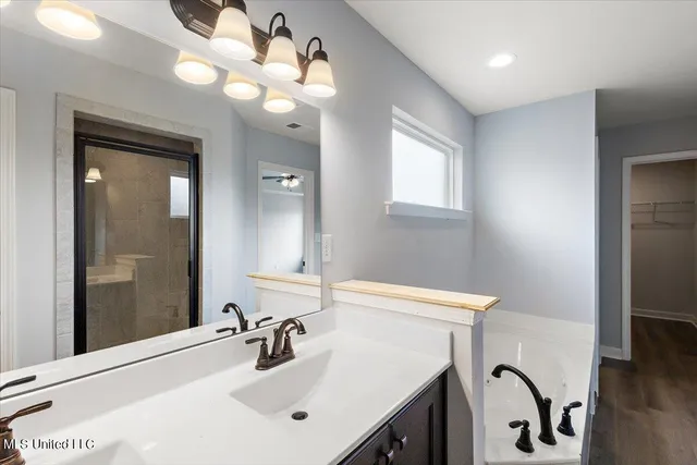 $319,900 | 6502 Benjamin Cove, Walls, MS 38680