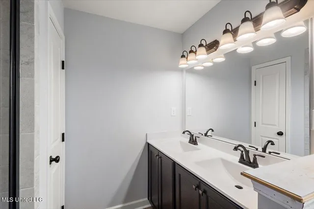 $319,900 | 6502 Benjamin Cove, Walls, MS 38680