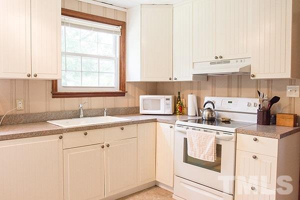 19 Oak Street Roxboro, NC 27573 - Photo 8 of 18 Gallery Image 8