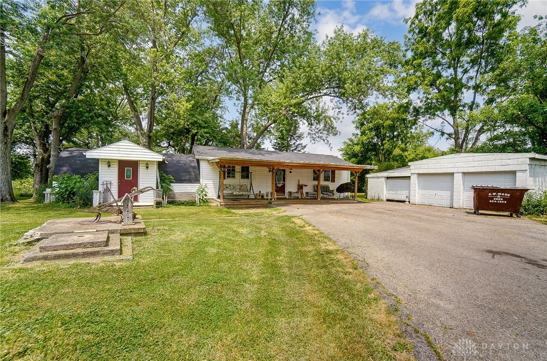 1925 South Bird Road Springfield, OH 45505 - Photo 35 of 37