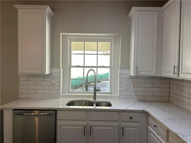 $545,000 | 713 Parkside Drive, Woodstock, GA 30188