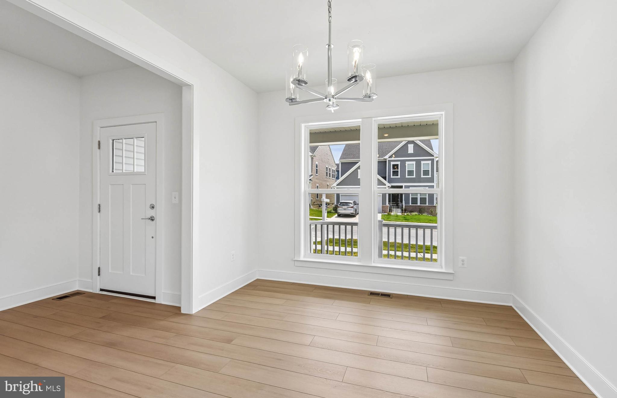 22521 Sculpin Brk Road Boyds, MD 20841 - Photo 3 of 58 Dining Room - Actual Home