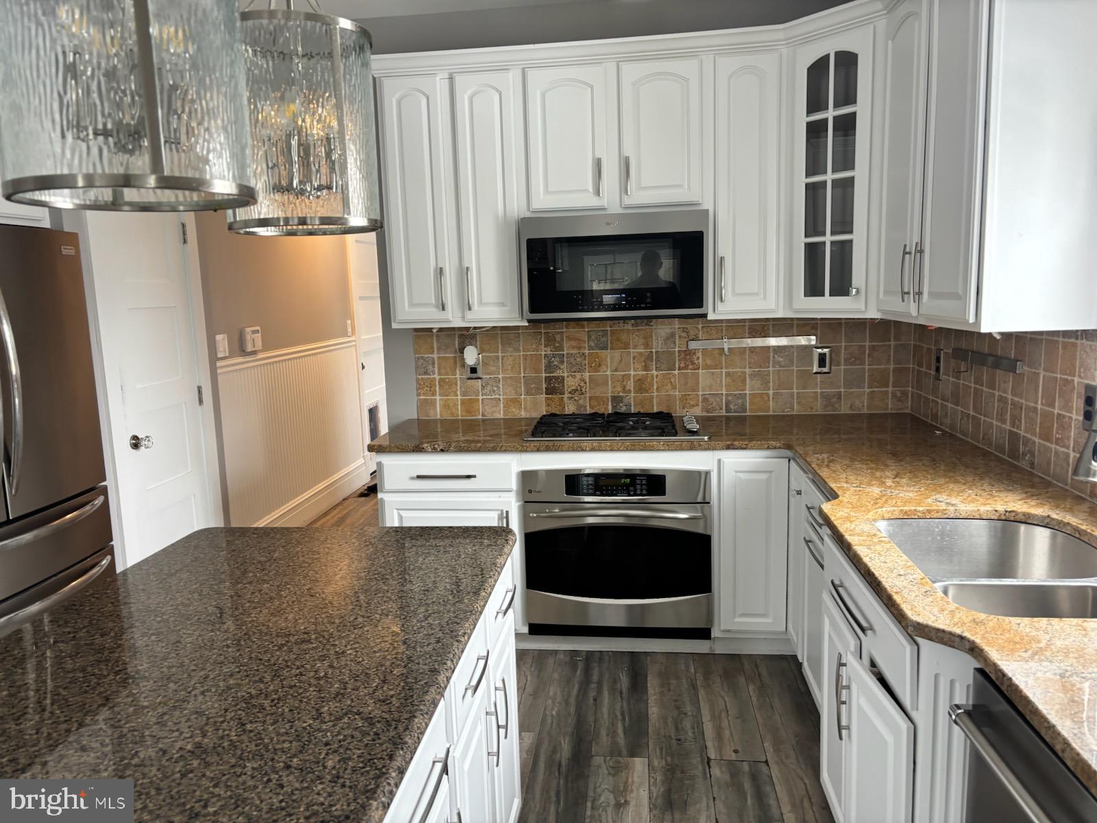 283 Cedar Road Mullica Hill, NJ 08062 - Photo 8 of 42