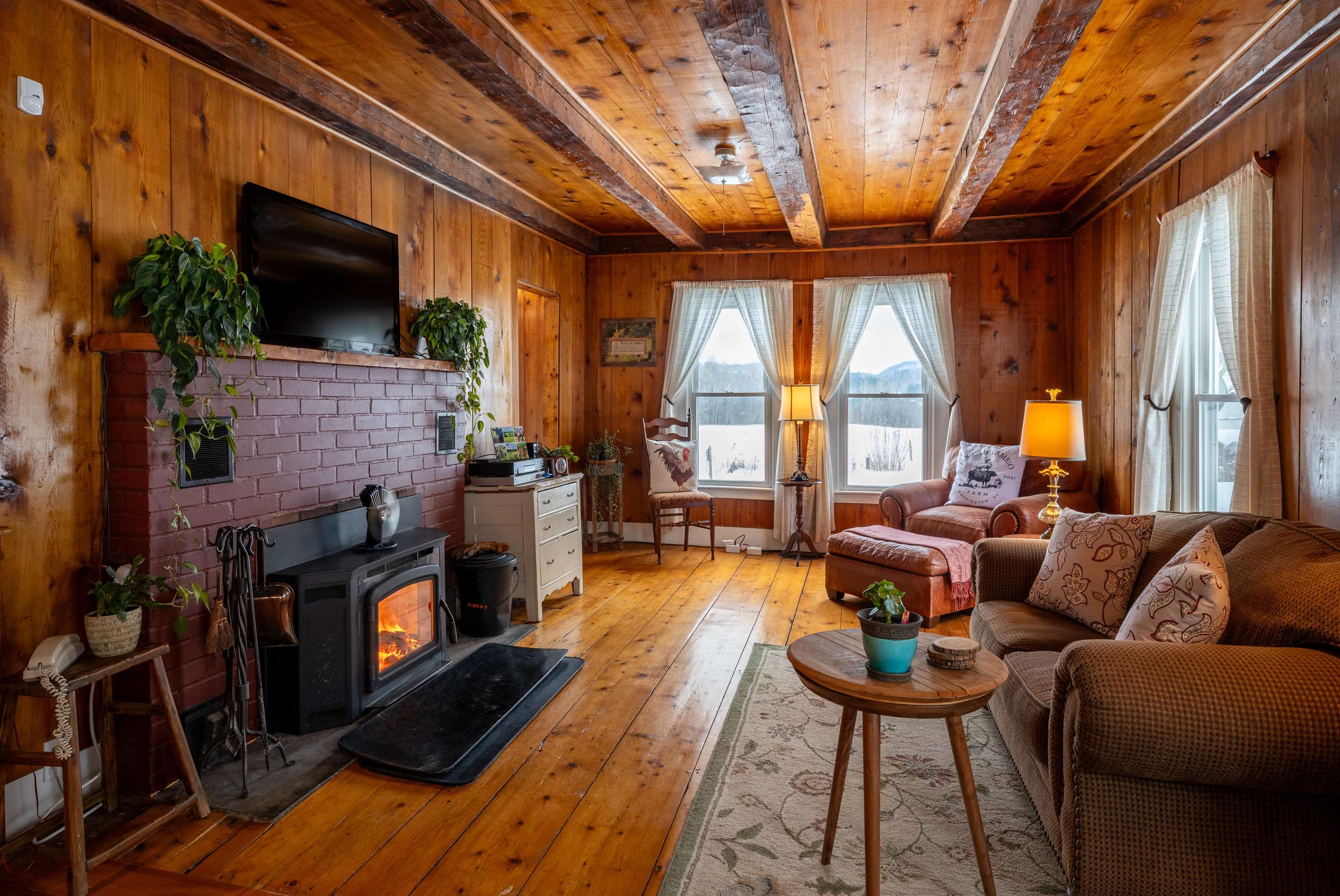 183 Morrie Road Washington, VT 05675 - Photo 6 of 52 Gallery Image 6