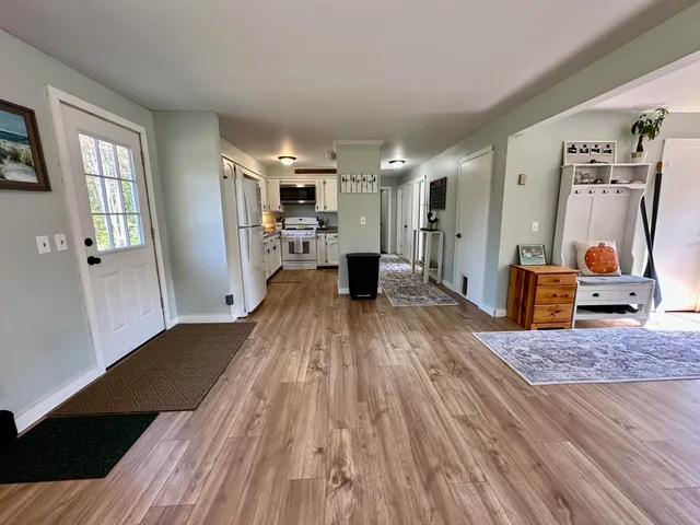 $329,000 | 264 Cross Road, Hancock, ME 04640