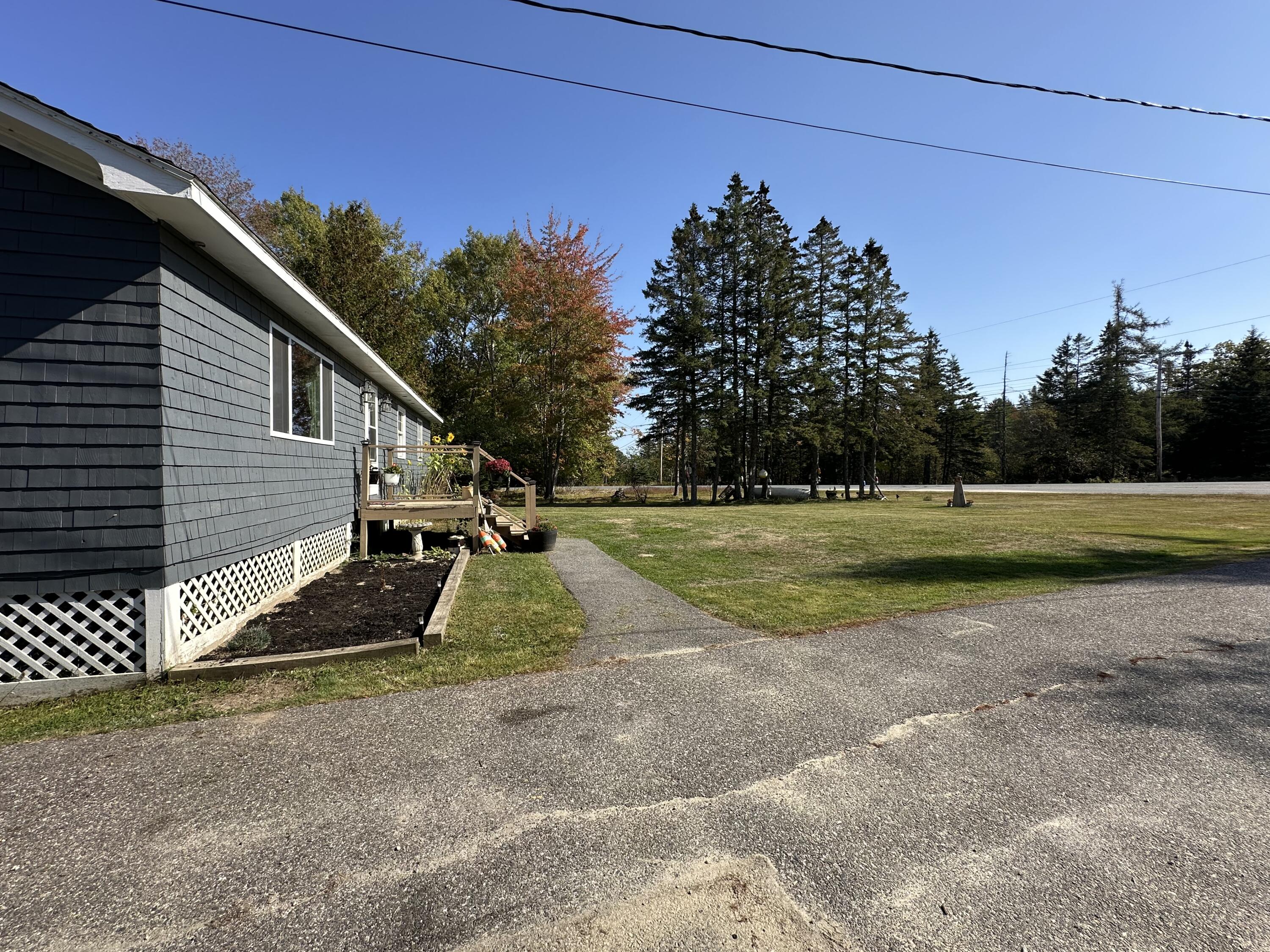 264 Cross Road Hancock, ME 04640 - Photo 28 of 28 Side of Home