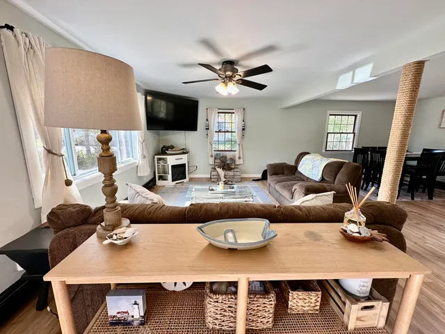 $329,000 | 264 Cross Road, Hancock, ME 04640