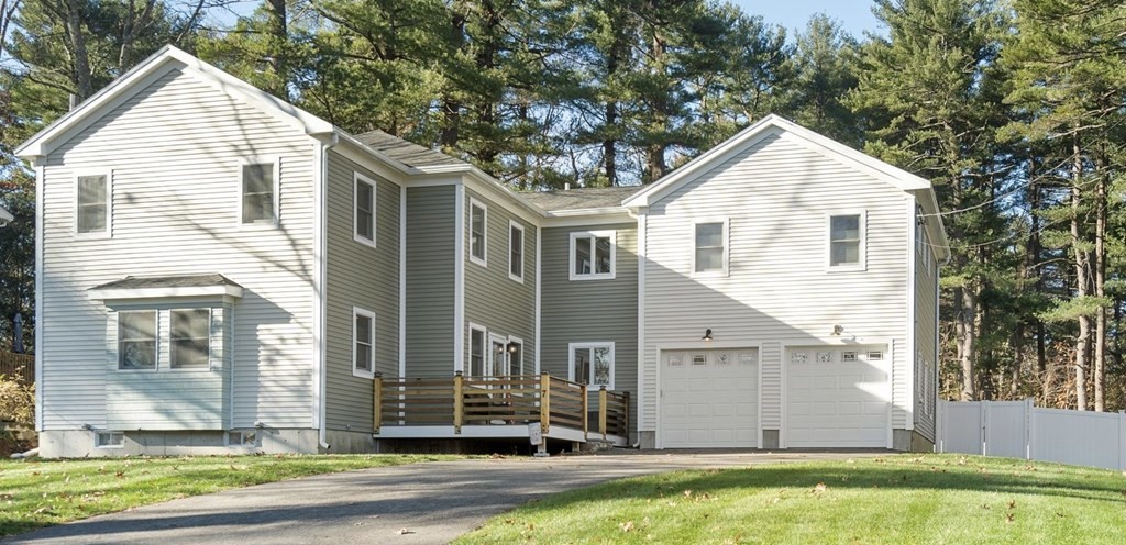 7 Abbott Road North Reading, MA 01864 - Photo 1 of 33 Gallery Image 1