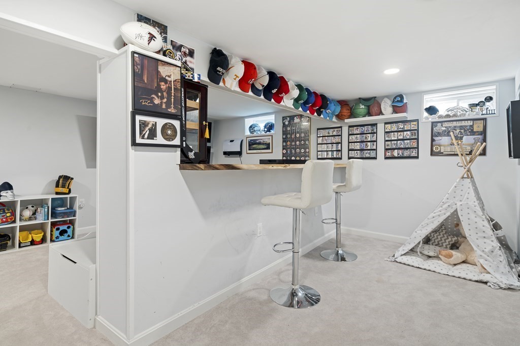 7 Abbott Road North Reading, MA 01864 - Photo 26 of 33 Gallery Image 26