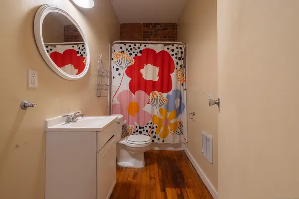 $2,200 | 325 Lafayette Street, Unit 5204, Bridgeport, CT 06604