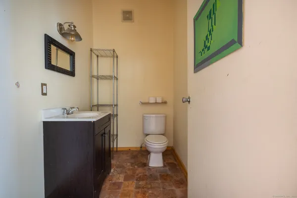 $2,200 | 325 Lafayette Street, Unit 5204, Bridgeport, CT 06604