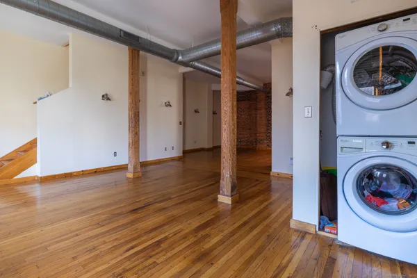 $2,200 | 325 Lafayette Street, Unit 5204, Bridgeport, CT 06604