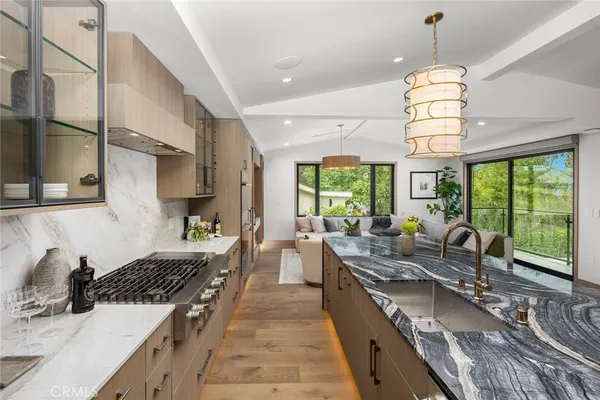 $5,379,000 | 4607 Alta Canyada Road, La Canada Flintridge, CA 91011