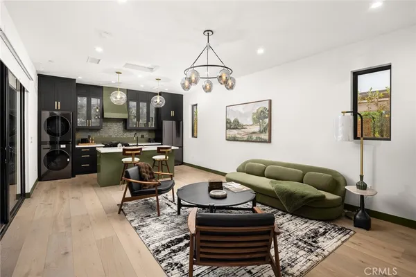 $5,379,000 | 4607 Alta Canyada Road, La Canada Flintridge, CA 91011