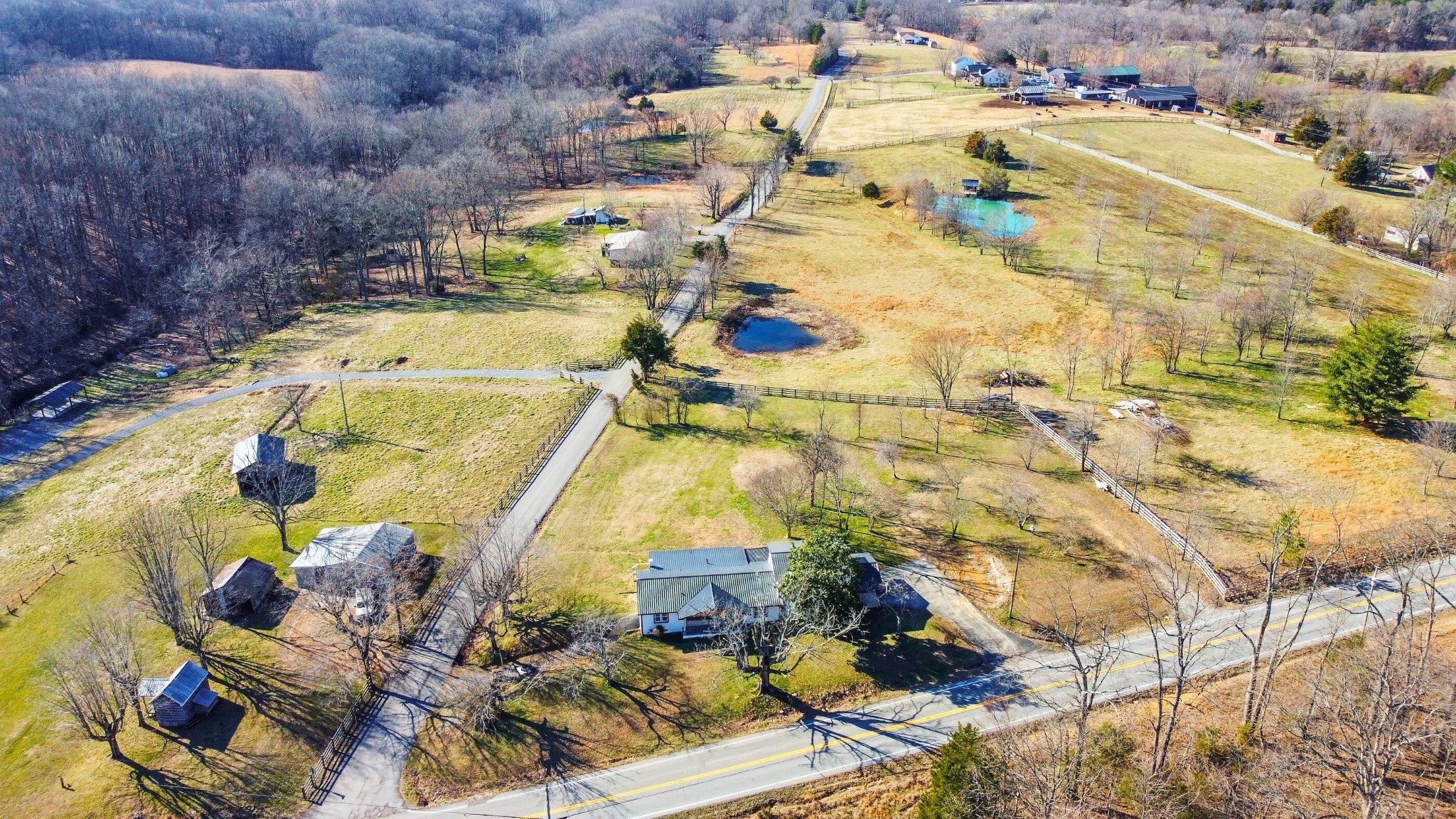 405 Fairfield Road Bethpage, TN 37022 - Photo 23 of 57