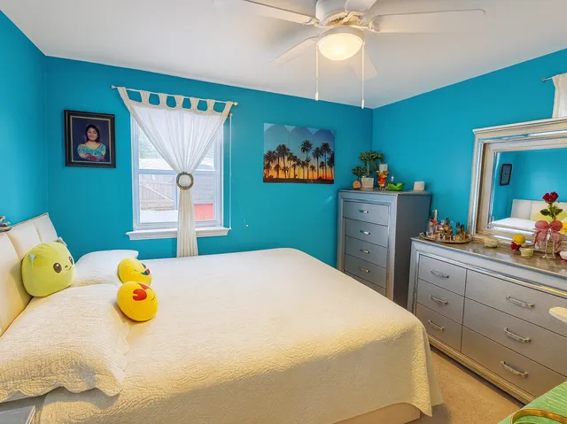 $269,900 | 1223 Greenfield Avenue, Waukegan, IL 60085