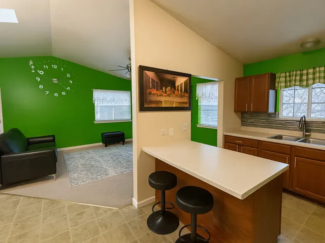 $269,900 | 1223 Greenfield Avenue, Waukegan, IL 60085