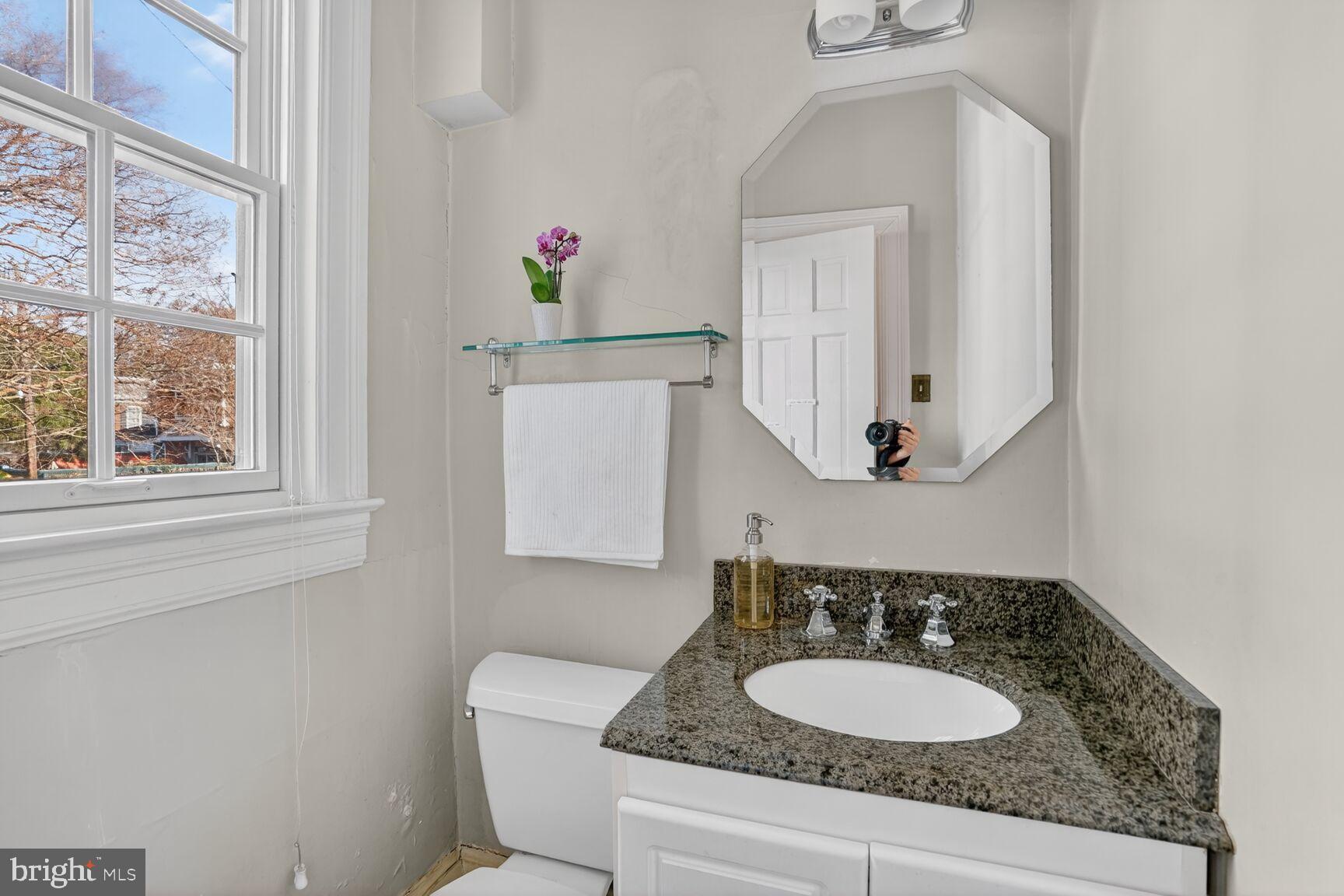 3811 Upton Street Northwest Washington, DC 20016 - Photo 12 of 38