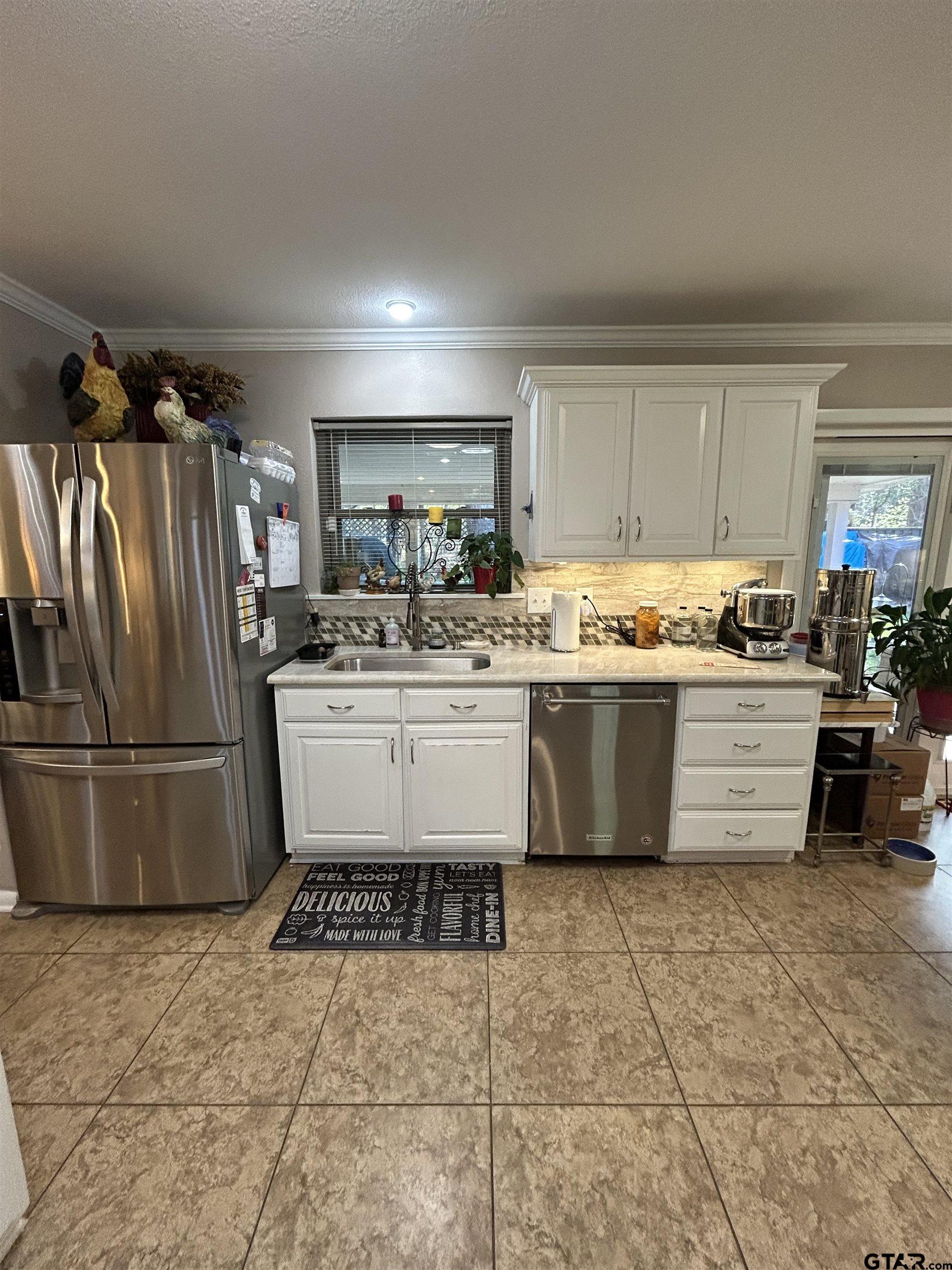 18058 Whispering Pines Road Flint, TX 75762 - Photo 8 of 22