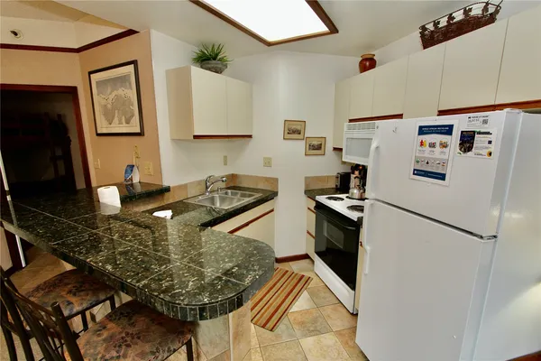 $489,000 | 45 Beeler Place, Unit 314, Copper Mountain, CO 80443