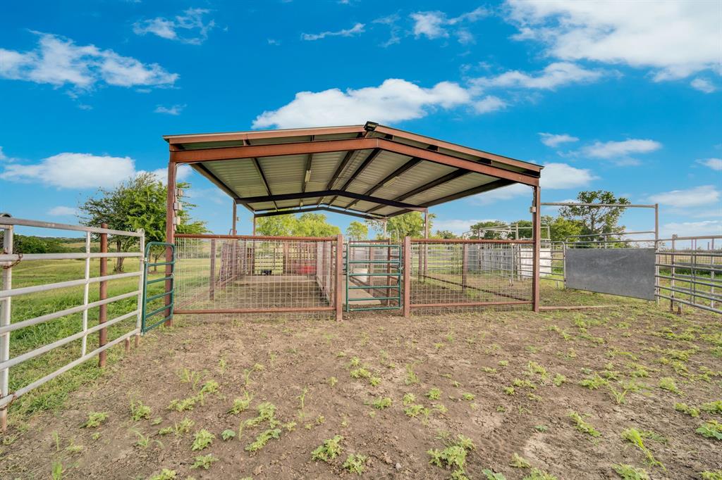 930 Pigg Road Waxahachie, TX 75165 - Photo 15 of 40